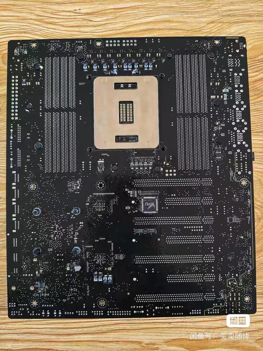 Płyta główna ASUS X99-E WS/USB – Ddr4 Ram recenzja i cena